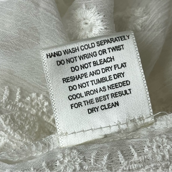 Olive+Oak Romantic Sheer White Blouse Embroidery Long Sleeve Flow Boho Chic XS - Picture 7 of 11